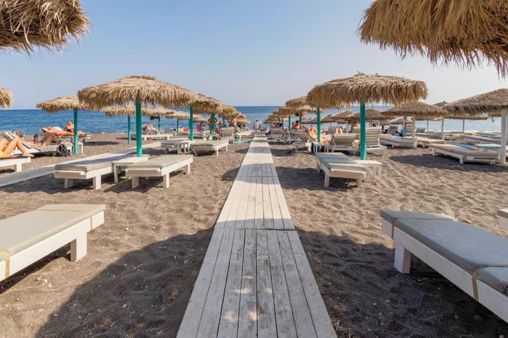 Perissa Bay Hotel Екстериор снимка