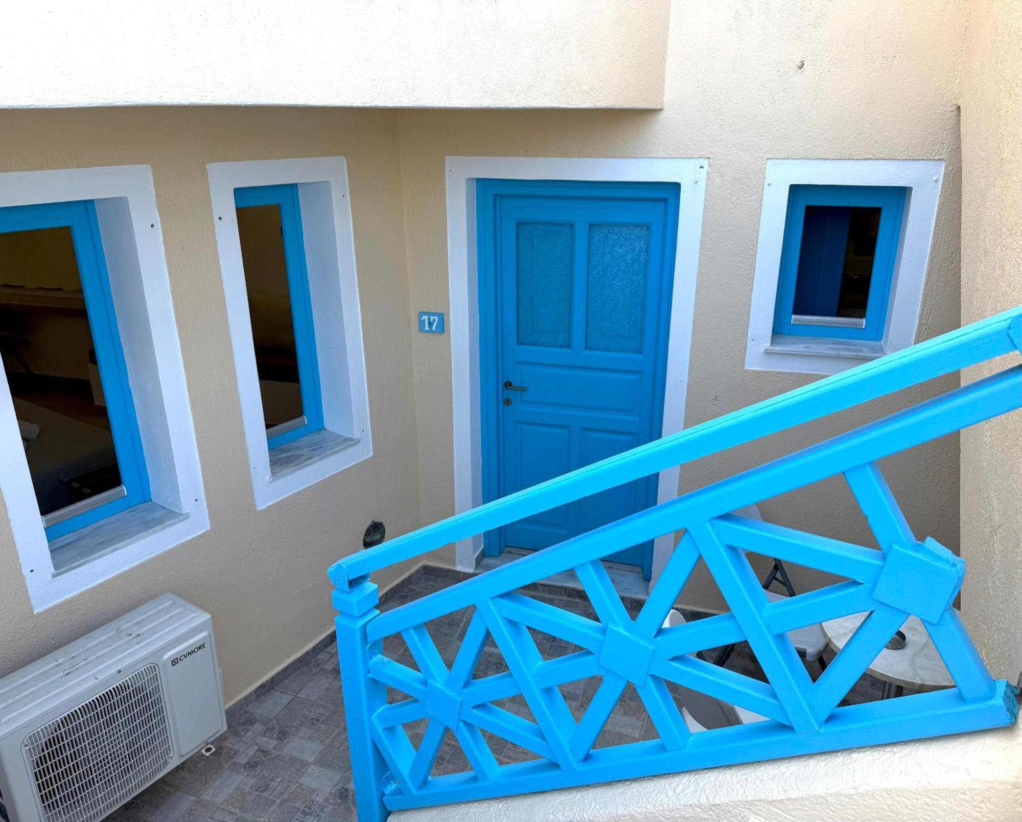 Perissa Bay Hotel Екстериор снимка
